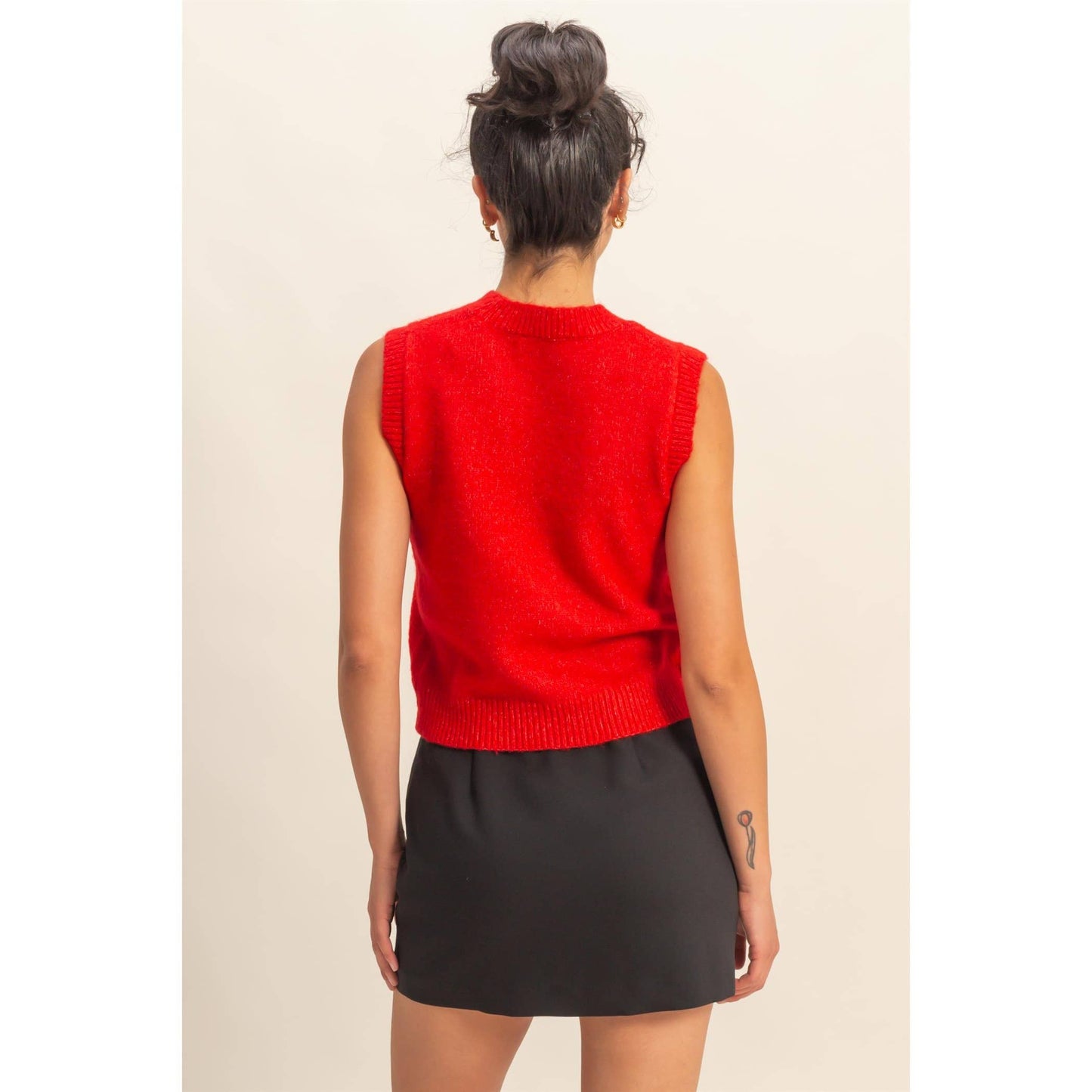 Sleeveless Crew Neck Knit Top - With Purpose Boutique