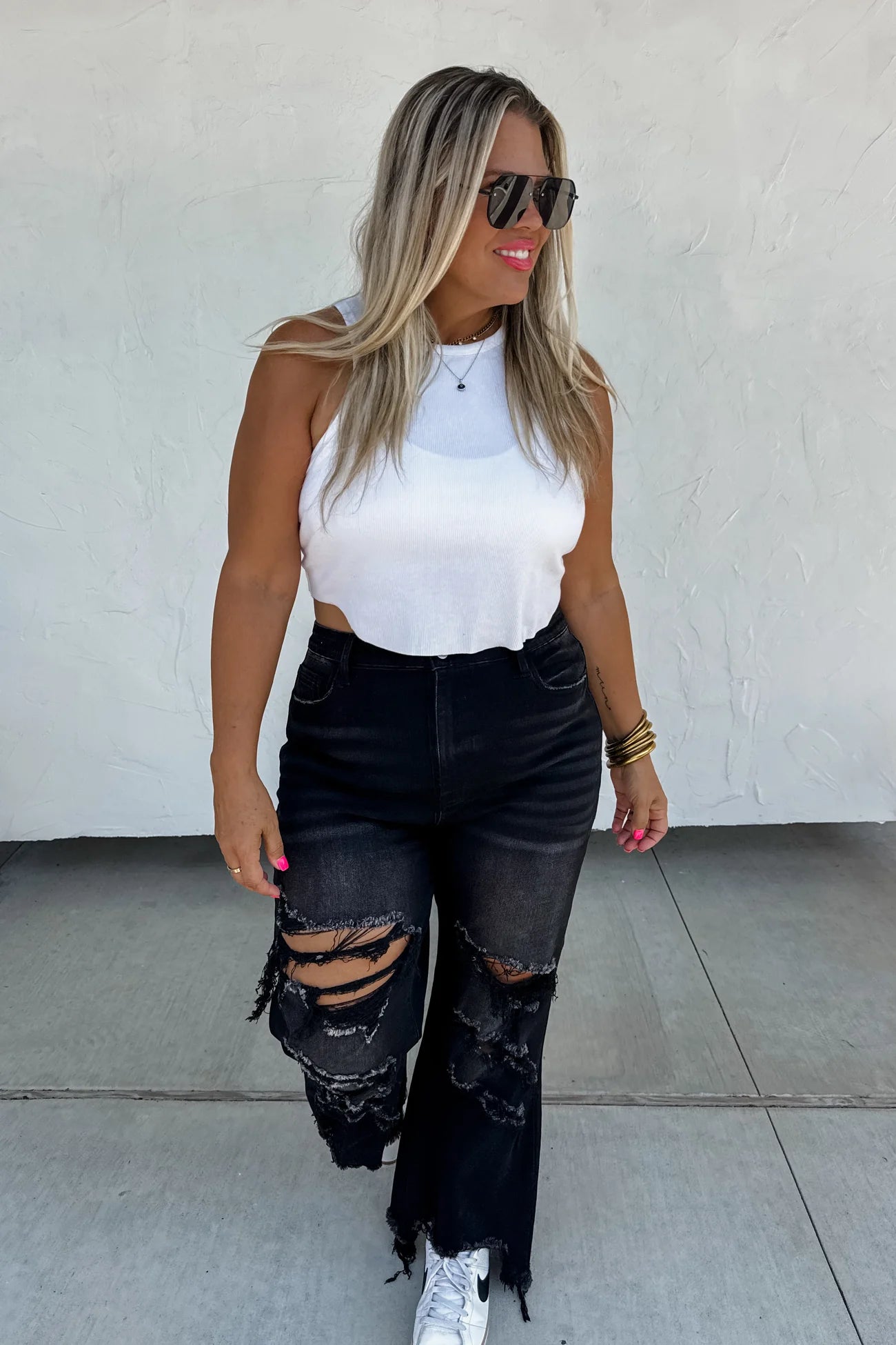 Blakely Black Urban distressed Jean