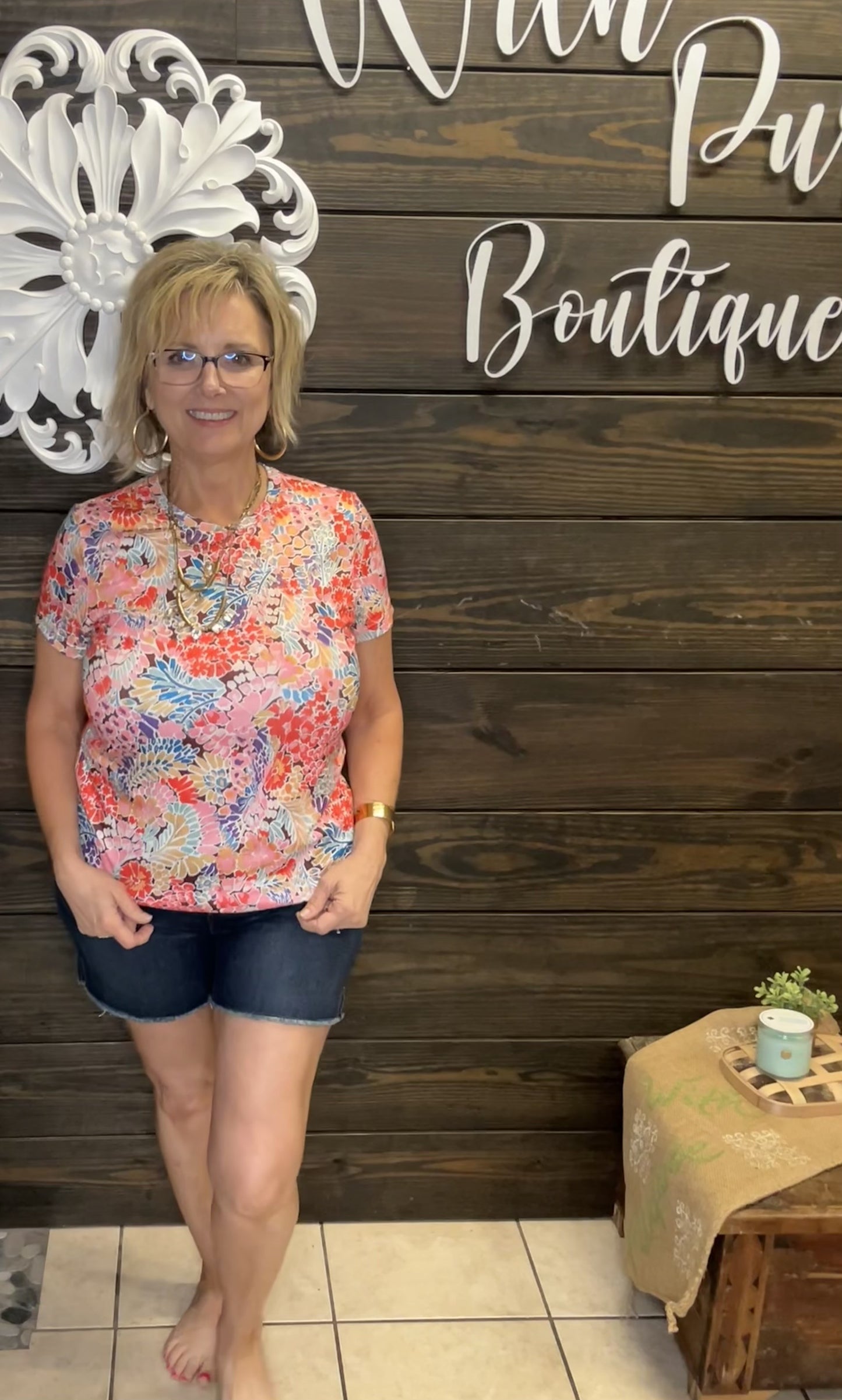 Transform any outfit with our Flowers Everywhere Top! Made with super soft fabric, this top features a beautiful floral design that adds a touch of elegance to any look. Dress it up for a special occasion or dress it down for a casual day out. Versatility meets comfort in this must-have top.
95% Polyester, 5% Elastane