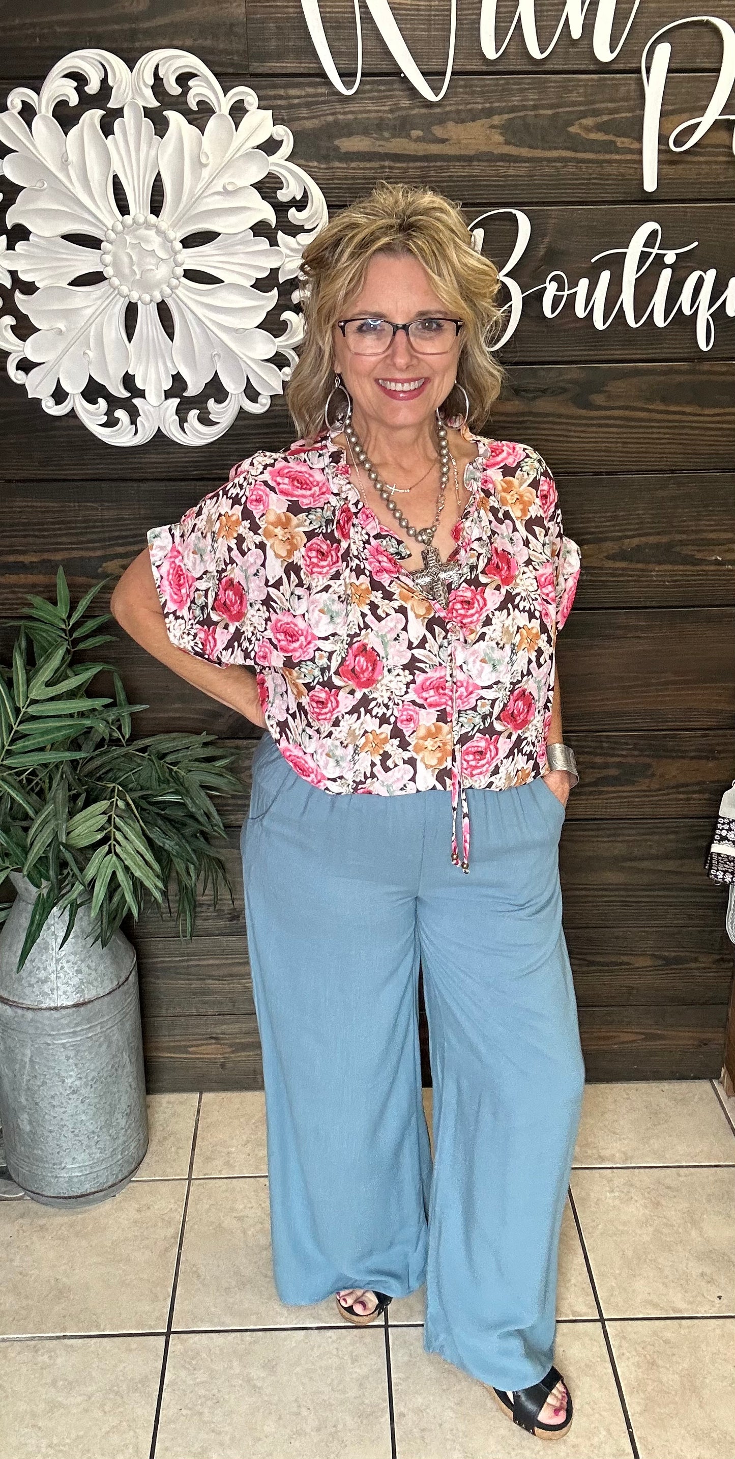 wide leg, pull on style pants, pockets, 100% Rayon