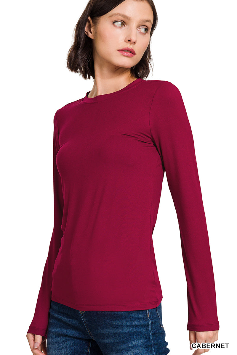 Experience cozy comfort with our Brushed Microfiber Long Sleeve, a soft and versatile essential for fall and winter. Its lightweight fabric makes it perfect for layering or wearing on its own. This basic piece effortlessly combines style and function, ensuring you stay comfortable and chic throughout the year.
90% Polyester 10% Spandex