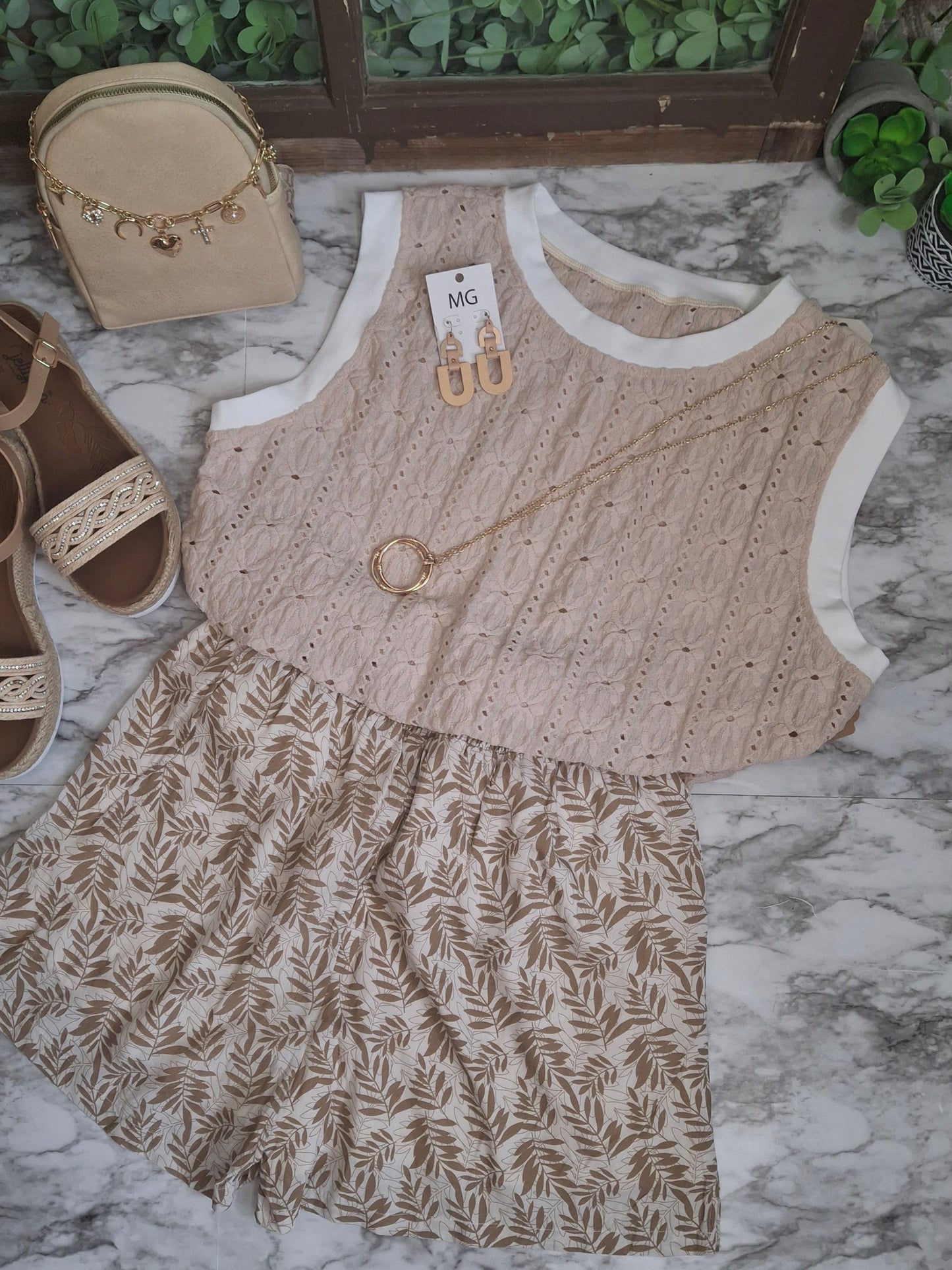 Taupe Floral Easy Shorts