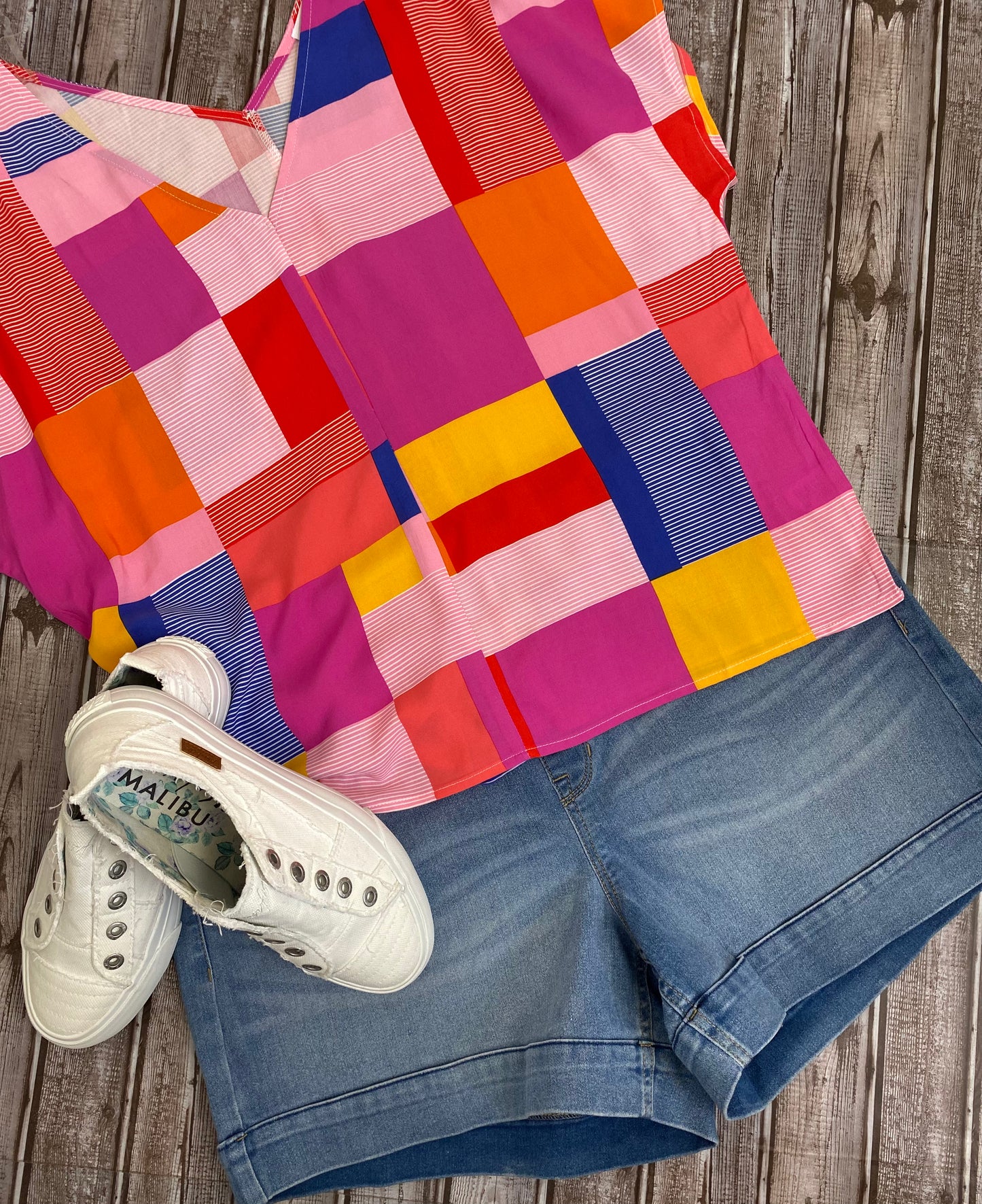 Sound/Style Amazing pull- on shorts - With Purpose Boutique