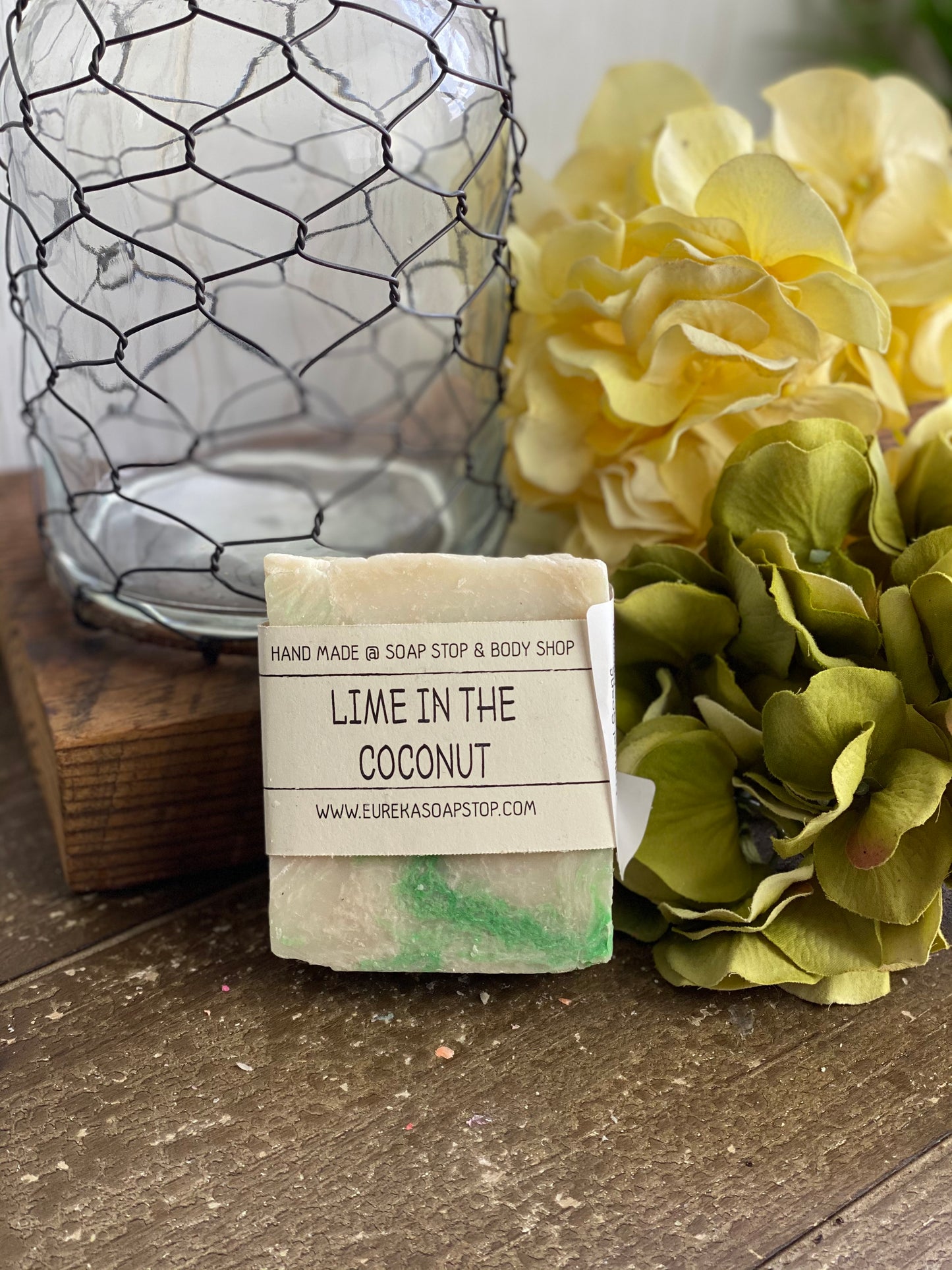 Arkansas Hand Poured Lime in the Coconut Soap - With Purpose Boutique