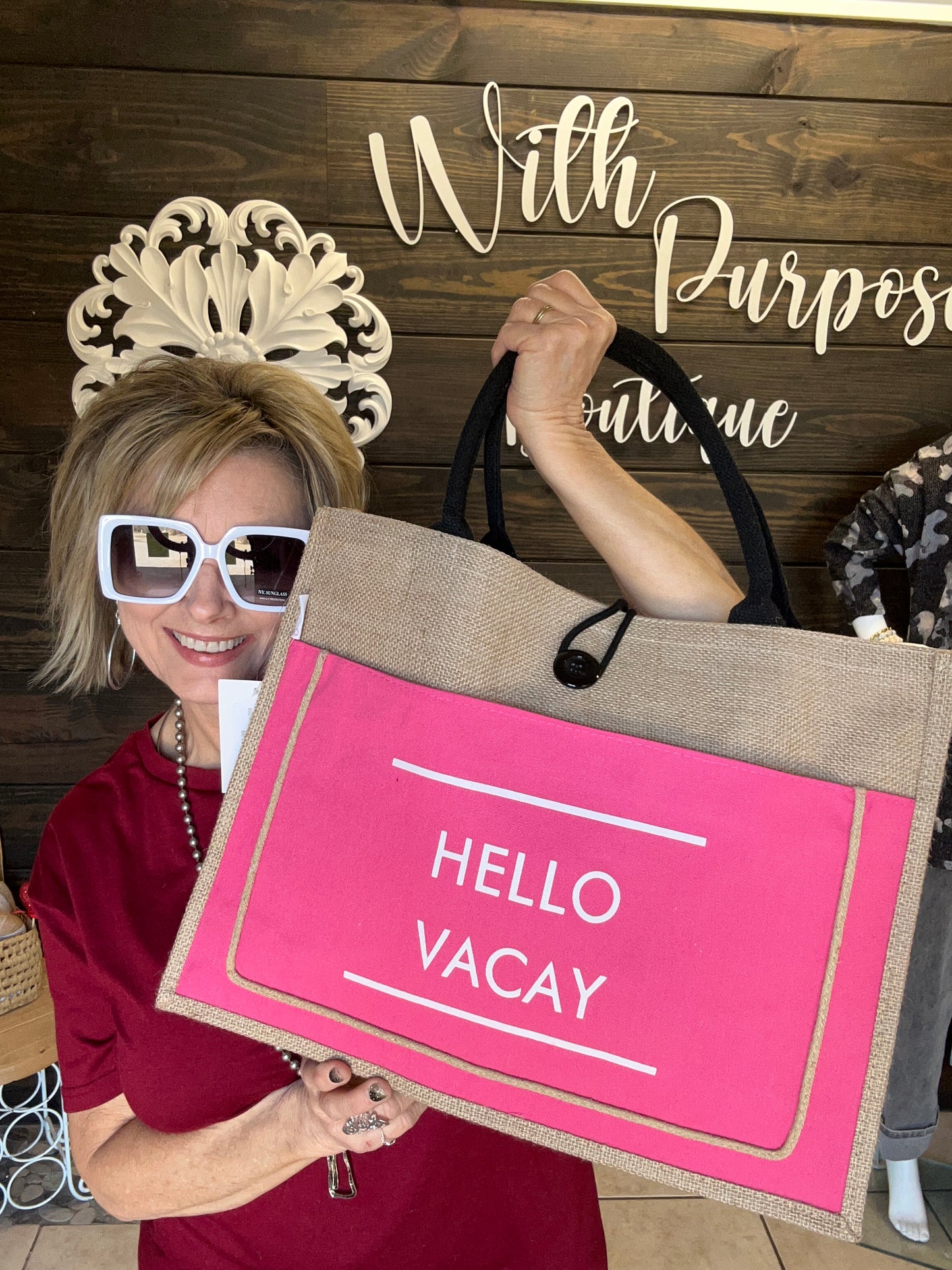 Hello Vacay Bag