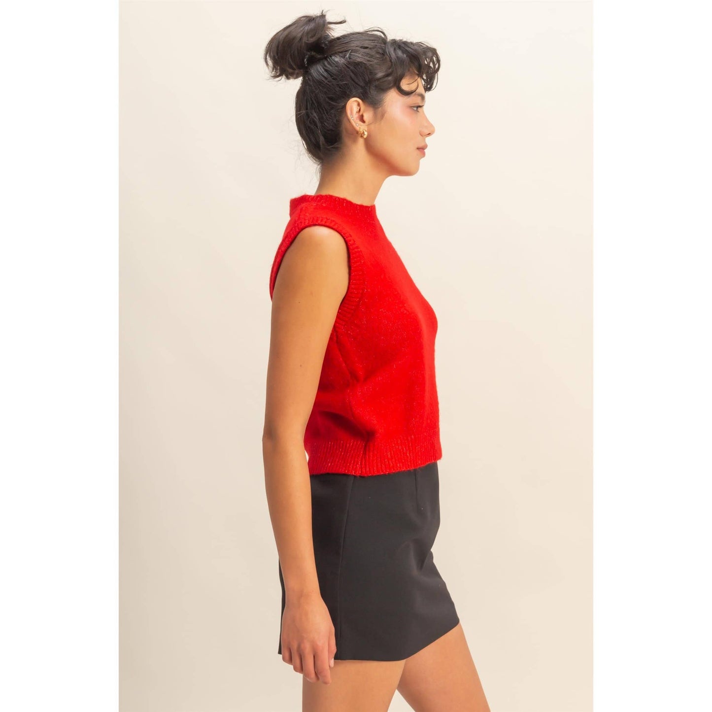 Sleeveless Crew Neck Knit Top - With Purpose Boutique