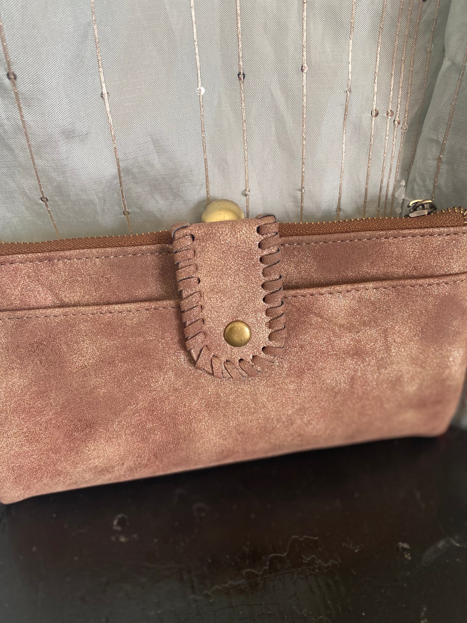 Organizing Clutch Wallet - With Purpose Boutique