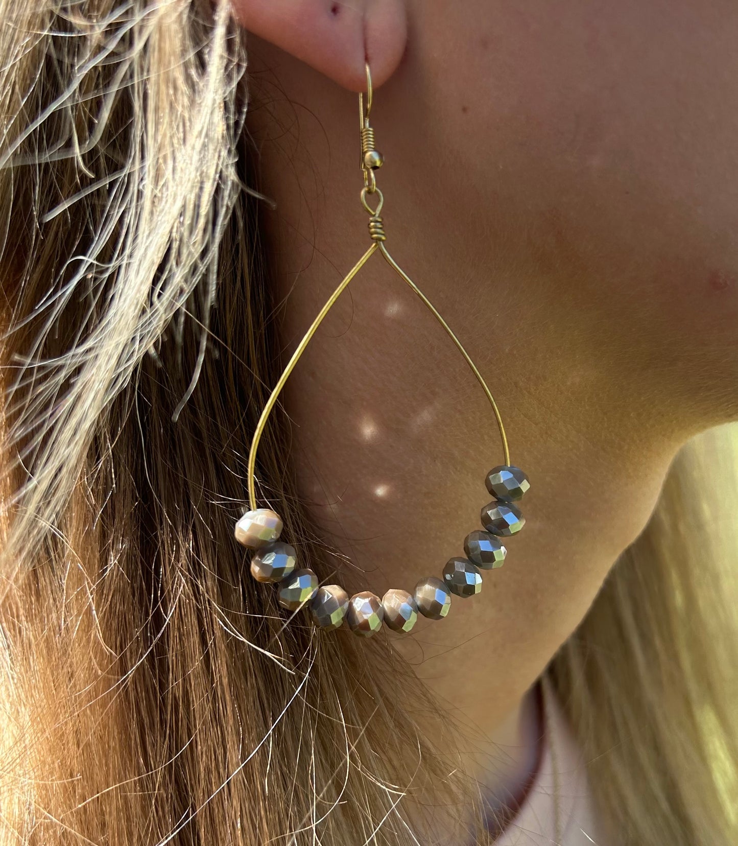 Glass faceted teardrop earrings