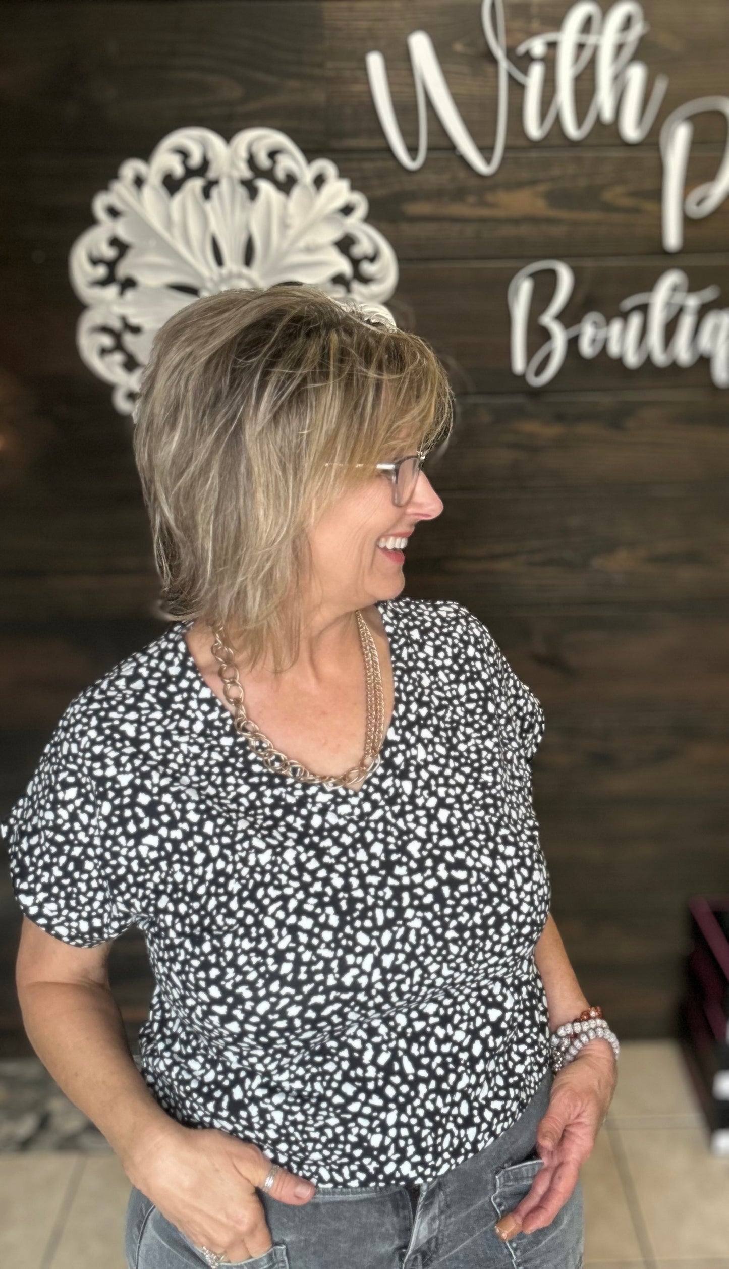 Black & White Classic Top - With Purpose Boutique
