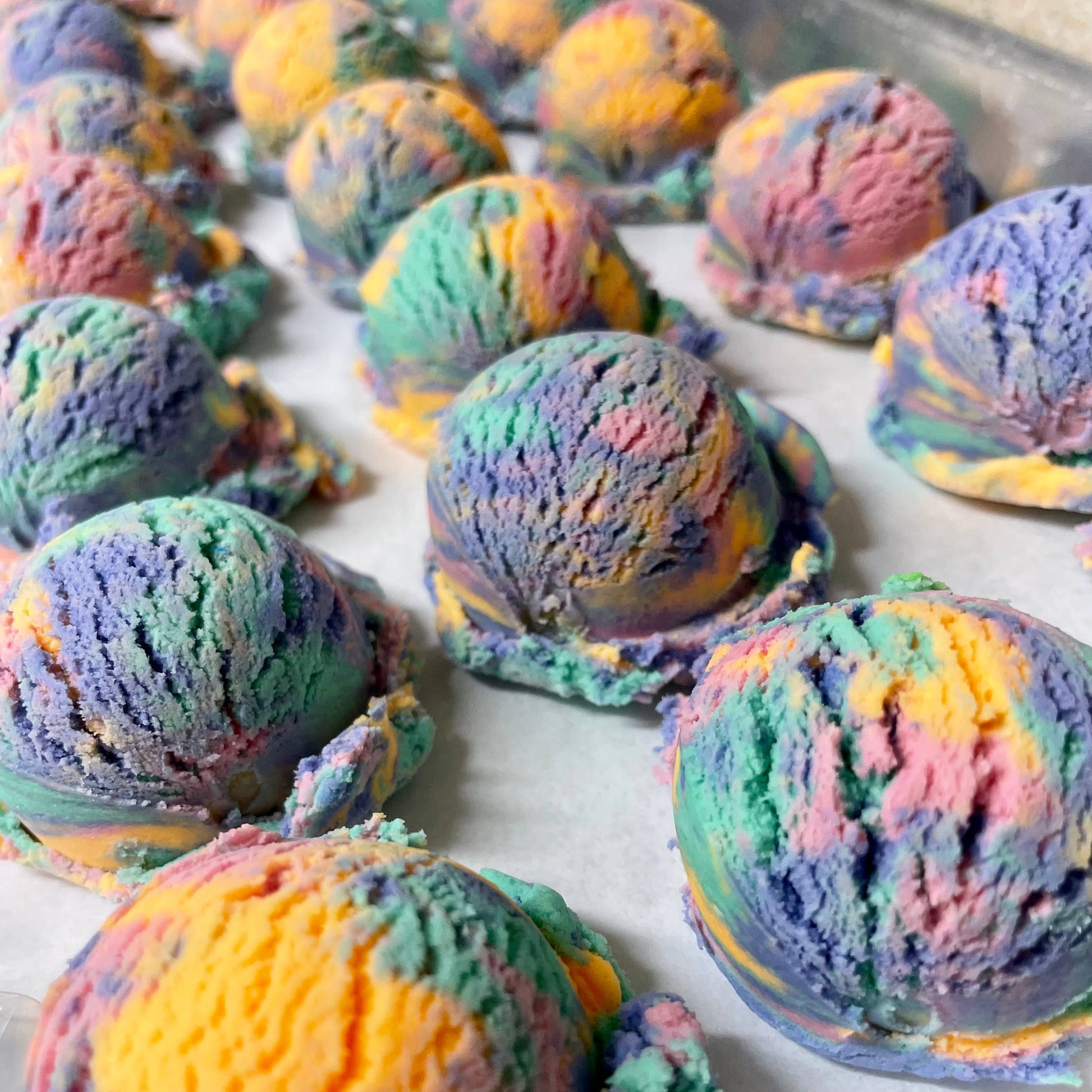 Bubble Scoops Solid Bubble Bath RAINBOW SHERBET - With Purpose Boutique