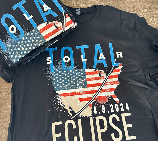 TOTAL SOLAR ECLIPSE Graphic Tee