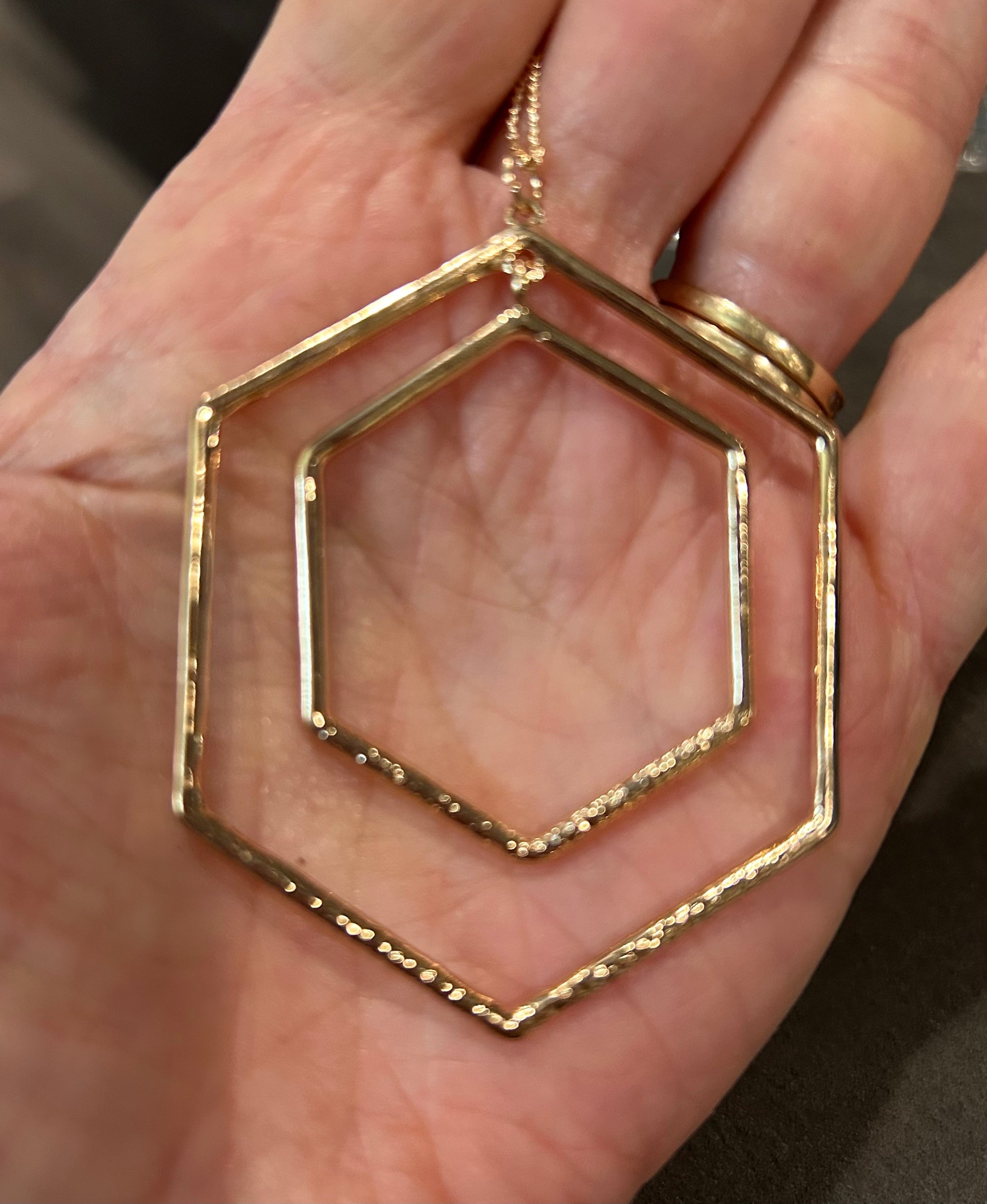 HEXAGON NECKLACE - With Purpose Boutique
