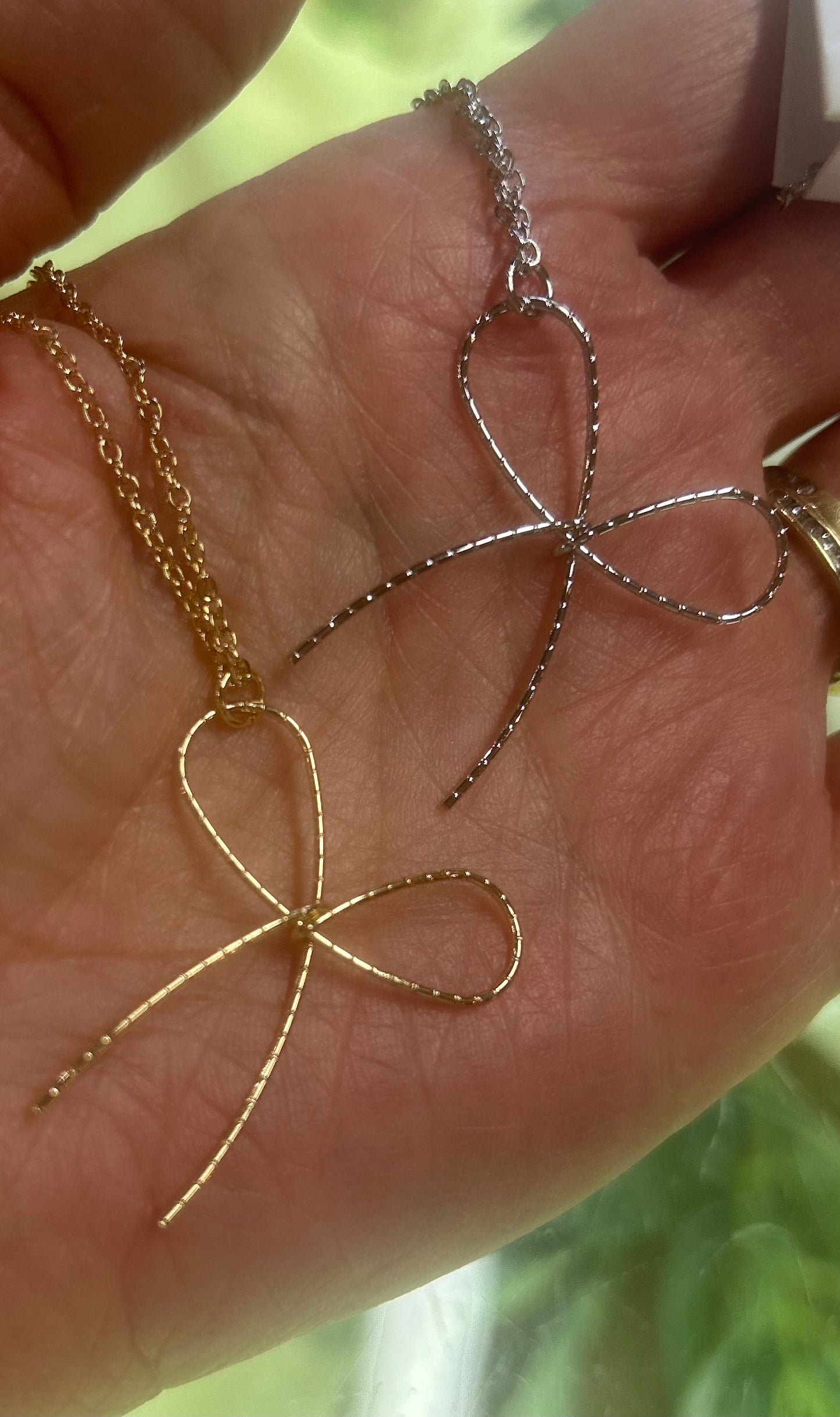 Delicate Bow Necklace