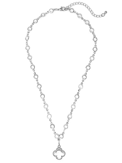 Upgrade your style with our Silver Crystal Clover Necklace! Featuring crystal links and a charming clover pendant, this necklace adds a touch of sparkle to any outfit. Elevate your look and stand out from the crowd with this elegant and unique piece.&nbsp;

Pendant size : 0.75 inch/ Length: 18 inch