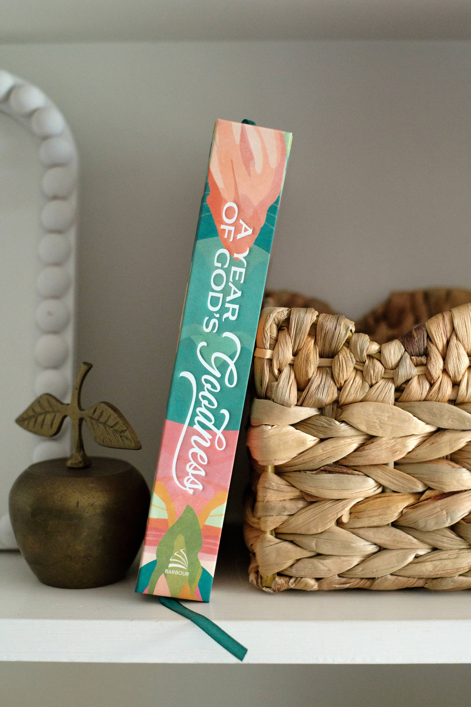A Year of God's Goodness:A Prayer & Praise Tracker for Women - With Purpose Boutique